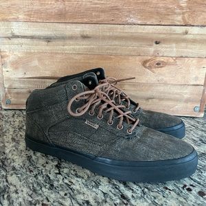 Mens Vans ultra Cush “Bedford” acid wash black on black size 11